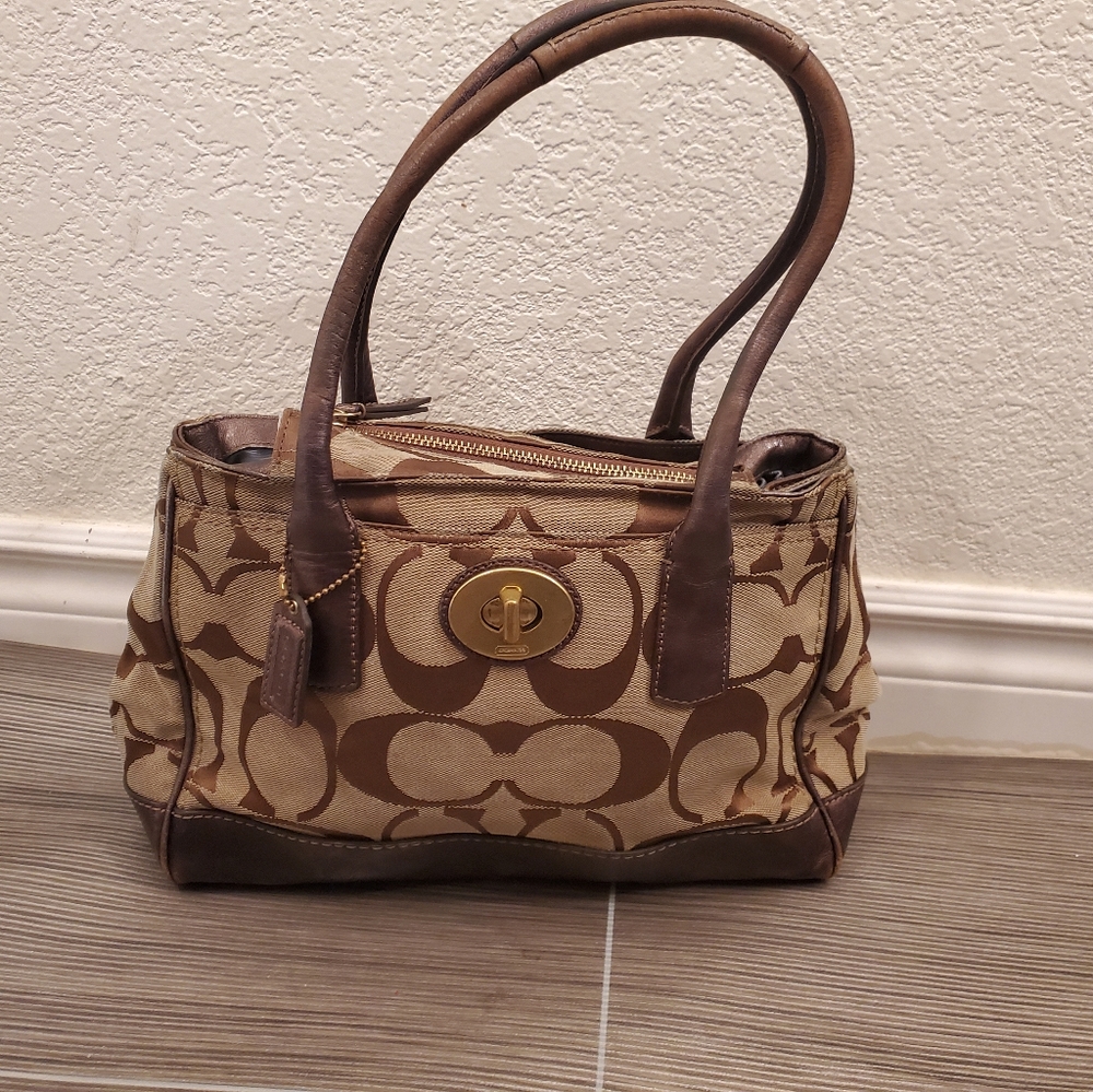 Coach Bleecker Handbag 👜